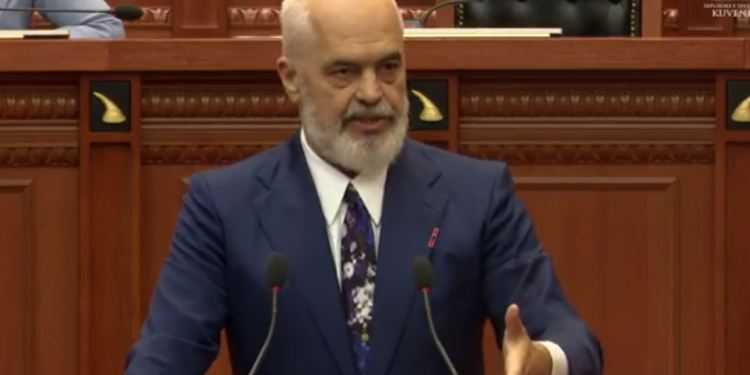 “Mbetjet po prodhojnë politikë”, Rama nuk kursen ironitë ndaj opozitës: Porti i Durrësit i sigurt, mbetjet e rrezikshme trajtohen sipas ligjit