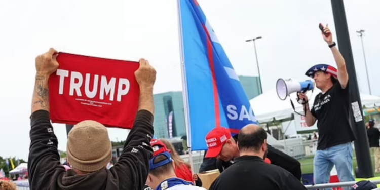 Alarm fals! Reagon policia amerikane: Nuk kemi gjetur eksploziv në vendin ku do mbahet tubimi i Trump