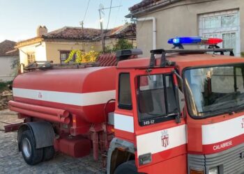 Zjarr në një banesë në Korçë, ja dyshimet e para