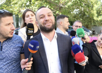 Do arrestohet nga SPAK për lidhje me bandat e Shijakut/ Vjen reagimi i parë i deputetit socialist që dha dorëheqjen: Do të kujdesem për …