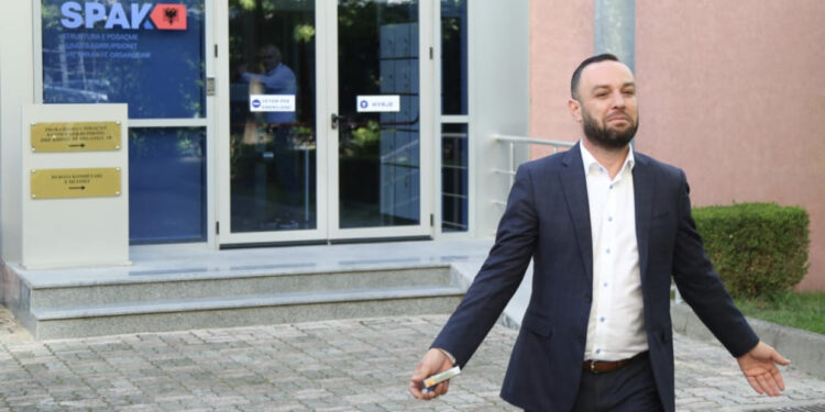 FOTO/ Iku Jurgis Çyrbja, vjen deputeti i ri socialist nga Durrësi