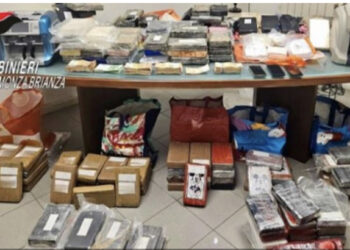 Sekuestrohen 202 kg kokainë në Milano, arrestohen 3 shqiptarë