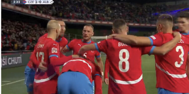 LIVE/ Pësojmë gol për 3 minuta, Shqipëria në disavantazh ndaj çekëve 