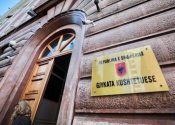 Gjykata Kushtetuese refuzon ftesën për tu bërë pjesë e Komisionit Anti-Korrupsion, Holta Zaçaj i kthen përgjigje negative Kuvendit