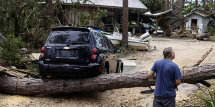 Florida shtrëngohet para zbarkimit të uraganit Milton