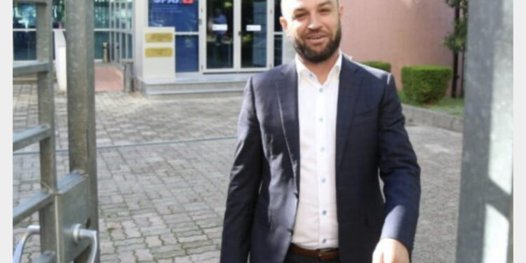 Pritet arrestimi?-Jurgis Çyrbja dorëzon mandatin e deputetit