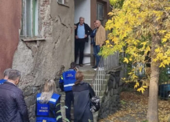 Kosova bastis komunat paralele në Skënderaj