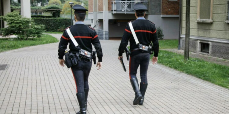 E rëndë në Itali! 45-vjeçari shqiptar qëllon me armë zjarri djalin e partneres, 18-vjeçari në gjendje të rëndë