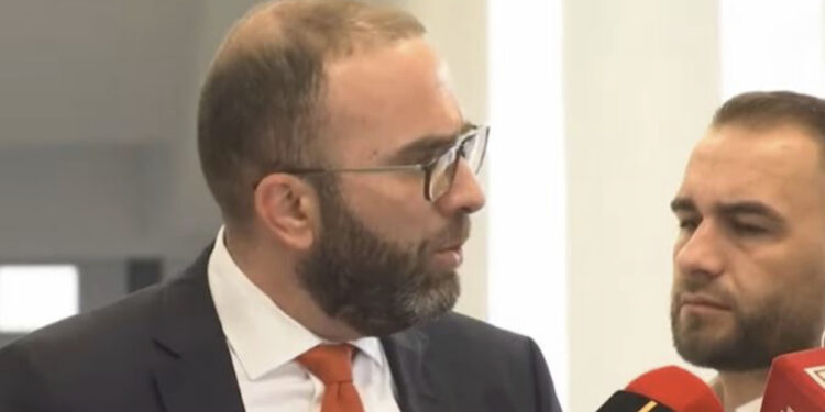 Dhuna në Kuvend, Grupi i PS fton në dialog, Bardhi: Me antiligjin nuk mund të bisedosh