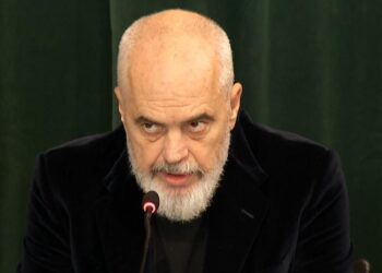 Pëmbytjet në Vlorë, Rama: Ka ndryshuar formacioni i reshjeve, nuk ka infrastukturë sado ekselente të jetë që të absorbojë goditjen e parë