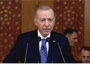 Nxihet Rama/ Erdogan shfrytëzon ceremoninë për Xhaminë e Tiranës dhe sulmon Izraelin si shtet terrorist!