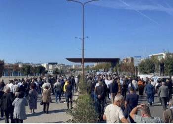 Protestë në Portin e Durrësit/ Sazan Guri: Këto mbetje nuk janë toksike as industriale, por shumë të rrezikshme