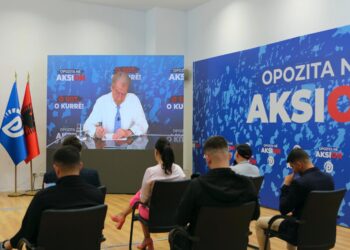 Protesta/ Berisha i dërgon mesazh policisë: Mjerë ai që provokon qytetarët dhe zemërimin e tyre