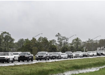 Uragani Milton po afron, banorët e Floridës largohen për ti shpëtuar