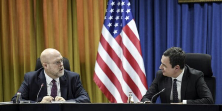 Hovenier: Heqja e ndalesës për mallrat serbe, hap i rëndësishëm për Kosovën