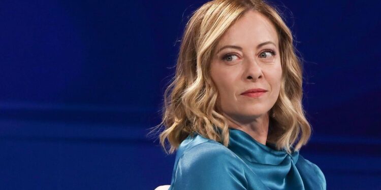 “Po harxhon para për t’i burgosur në Shqipëri!” Meloni replikon me organizatën joqeveritare: Çfarë skandali! Kjo qeveri po punon për të mbrojtur kufijtë