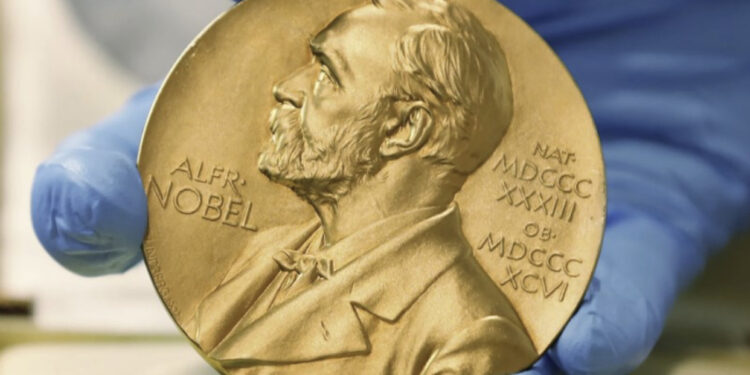 Ambros dhe Ruvkun fitojnë Nobelin në mjekësi për zbulimin e mikroRNA