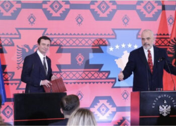 “100 marrëveshjet e nënshkruara”, bizneset kërkojnë nga qeveria e Kosovës dhe Shqipëria bashkëpunim: Ekonomia kombëtare ka nevojë të jemi bashkë