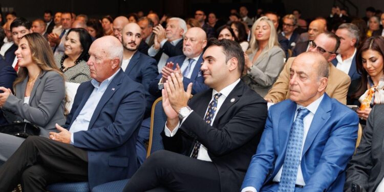 Belind Këlliçi sërish në SHBA/ Takohet me Lara Trump dhe kongresmenë: Partia Demokratike beson tek Presidenti Trump dhe alternativa e tij për paqen dhe sigurinë në rajon