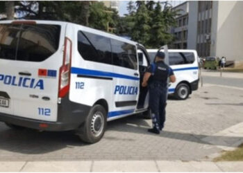 EMRAT/ Punonjëses së shtetit dhe vëllait të saj iu sekuestruan pasuritë, autoritetet: Buronin nga veprimtari kriminale