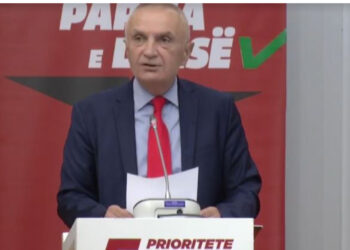 Meta: Me 7 tetor të tregojmë se populli nuk dorëzohet