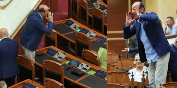 Iu vunë flakën karrigeve/ Ankohet Dash Sula: Na i faturuan 40 mijë lekë, ato kanë 15 vite që nuk ndërrohen