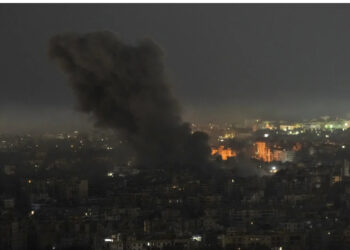 Hezbollahu përleshet me Izraelin në Liban – Bombardime të reja në Bejrut