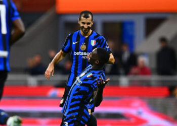 Shkëlqen Thuram, Interi kalon pengesën e Torinos