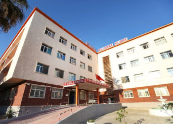 Vlorë/ Humb jetën foshnja 5 ditëshe, procedohet mjekja 53-vjeçare