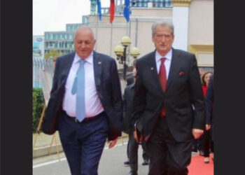 Sali Berisha mbush 80 vjeç, urimet e para nga deputeti Tritan Shehu