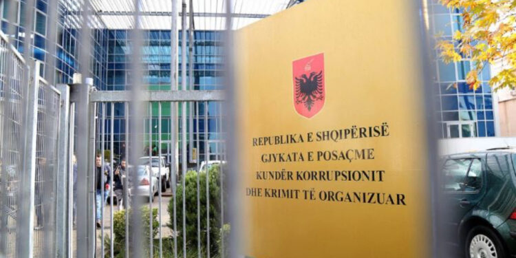 EMRAT/ Trafik droge nga Italia në Shqipëri, GJKKO jep vendimet për drejtuesit e grupit kriminal