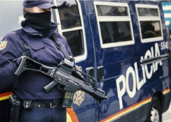 Mbanin trupin e pajetë në plantacionin e marijuanës, arrestohen 8 shqiptarë në Spanjë, ishin ‘kokat’ e bandës së drogës