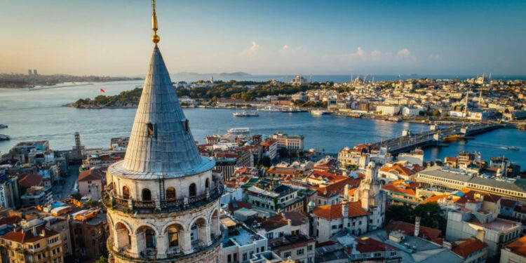 Profesori paralajmëron një tërmet të madh në Stamboll! Ku do të prekë?