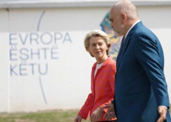 Presidentja e Komisionit Europian, Ursula von der Leyen tur në Ballkanin Perëndimor javën e ardhshme, vizitë në Shqipëri më 23 tetor 