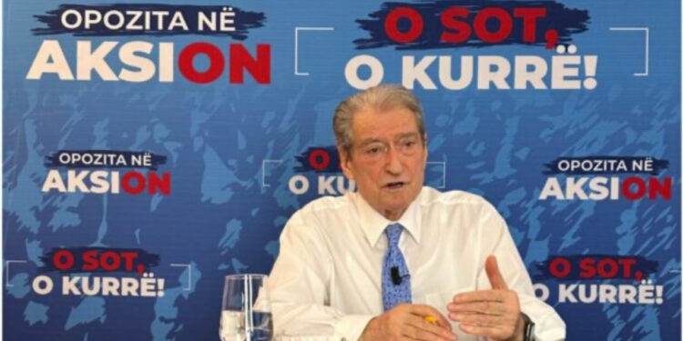 PPE njeh zyrtarisht Berishën si kryetar i PD