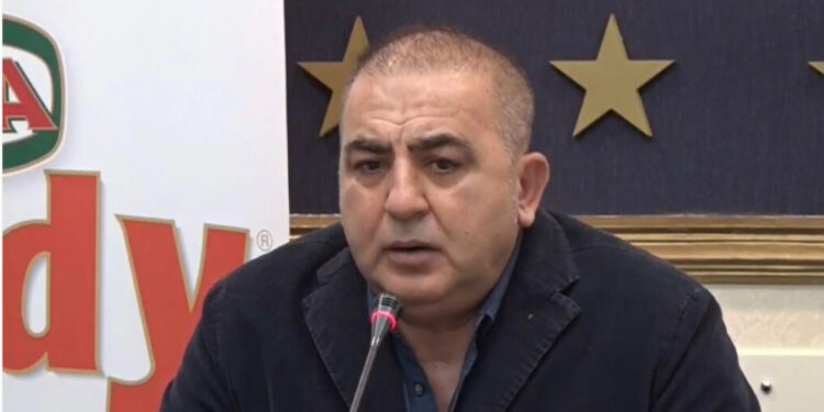 Sokol Meqemeja lavatriçe e parave të kokainës, ha live salsiçen me virus siç ka ngrënë pronat publike dhe pushtetarë të korruptuar. Kur do bie në duart e SPAK-ut?