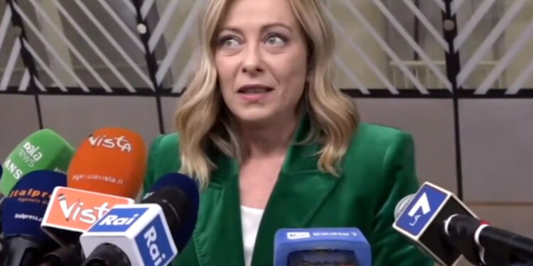 Meloni nuk “dorëzohet”, javën tjetër niset drejt Gjadrit grup i ri me emigrantë:Do marrim masa legjislative!