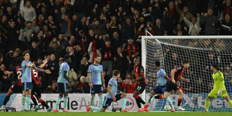 Surprizë në Premier League, Arsenal dështon të kapë kreun