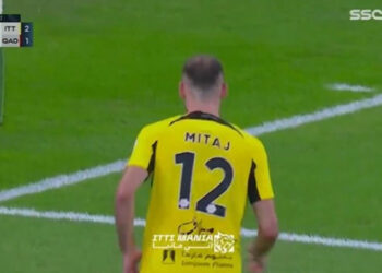 VIDEO/ “Vallëzon” mes katër kundërshtarëve, Mario Mitaj shënon SUPERGOL në Arabinë Saudite