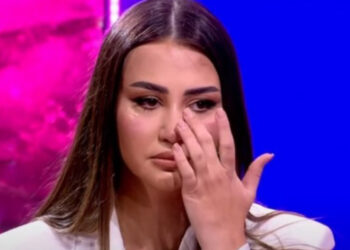 Letra emocionuese që bëri Kiara Titon të përlotet në emision