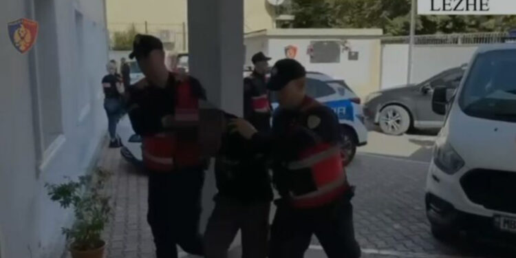 EMRAT/ Transportonin 8.2 kg kanabis, arrestohen dy vëllezërit