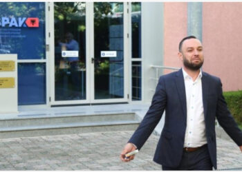 Me çfarë përgjonte Jurgis Çyrbja? Ja pajisja që i sekuestroi SPAK në banesë! Ish-deputeti i PS ndihmonte kriminelët!