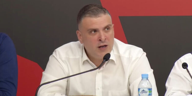 LIVE-Blushi: Me arrestimin e Metën u kalua vija e kuqe, na shpallën luftë