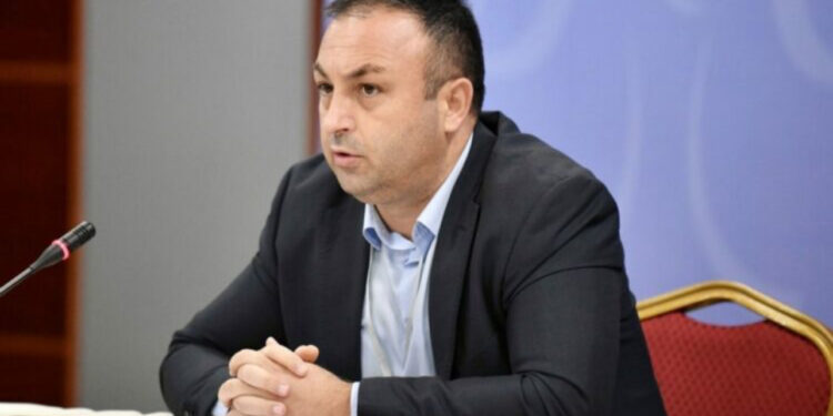 Arrestimi i Metës/ Hoxha: Policia e Shtetit dje kreu detyrën dhe u detyrua ta kryente duke përdorur forcën