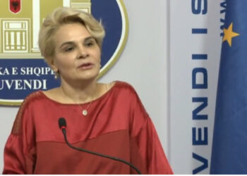 Kryemadhi: Opozita ka vetëm dy rrugë! Vjehrra e Veliajt 20 mijë Euro në muaj…