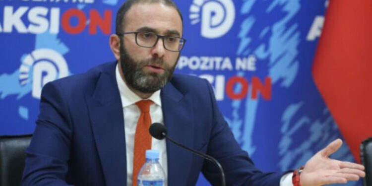 Skenari/ Flet Gaz Bardhi: Sot kaos në Parlament, nesër mosbindje civile