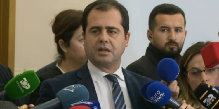 ‘Porti i Durrësit është vatra e krimit’! Bylykbashi: Jemi në mosbindje civile