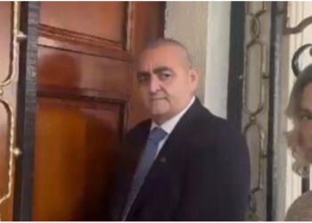 “Ore rrugaç, e mbani mend Fatmir Shehun? Po ju vëzhgoj”! Gjithçka ndodhi sot me Belerin në Tiranë