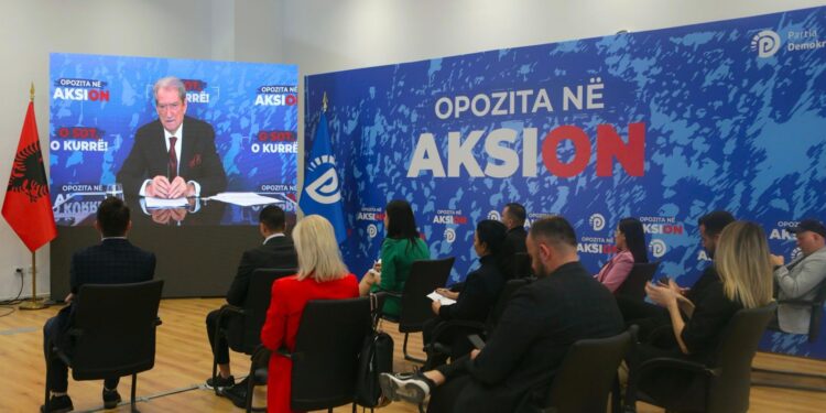 Berisha: Një ditë para dënimit të McGonigalit, Sekretari i Shtetit tha se Rama është i shkëlqyer. Kjo tregon fuqinë e Sorosit