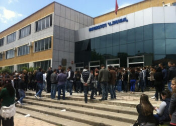 EMRAT/ U arrestuan sot për korrupsion, kush janë pedagogët në Universitetin e Elbasanit